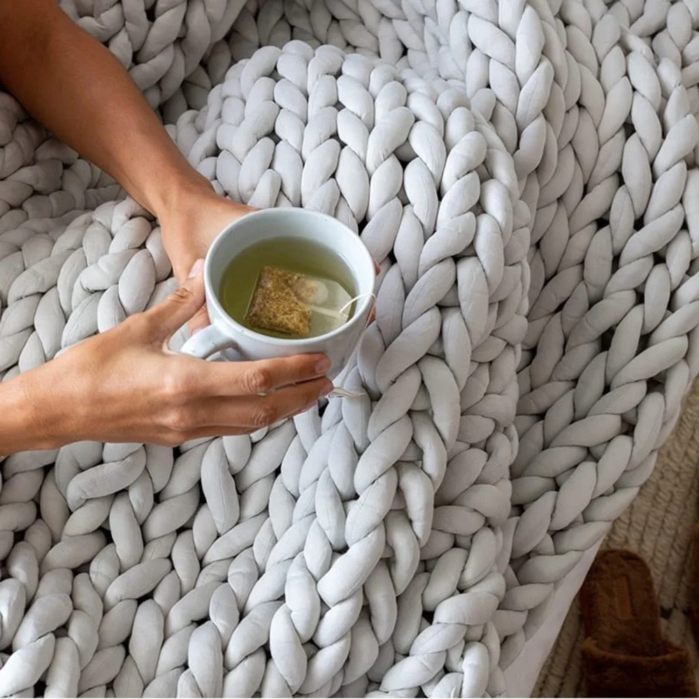 NWT Gravity Chunky Knit Weighted Blanket - Picture 1 of 8